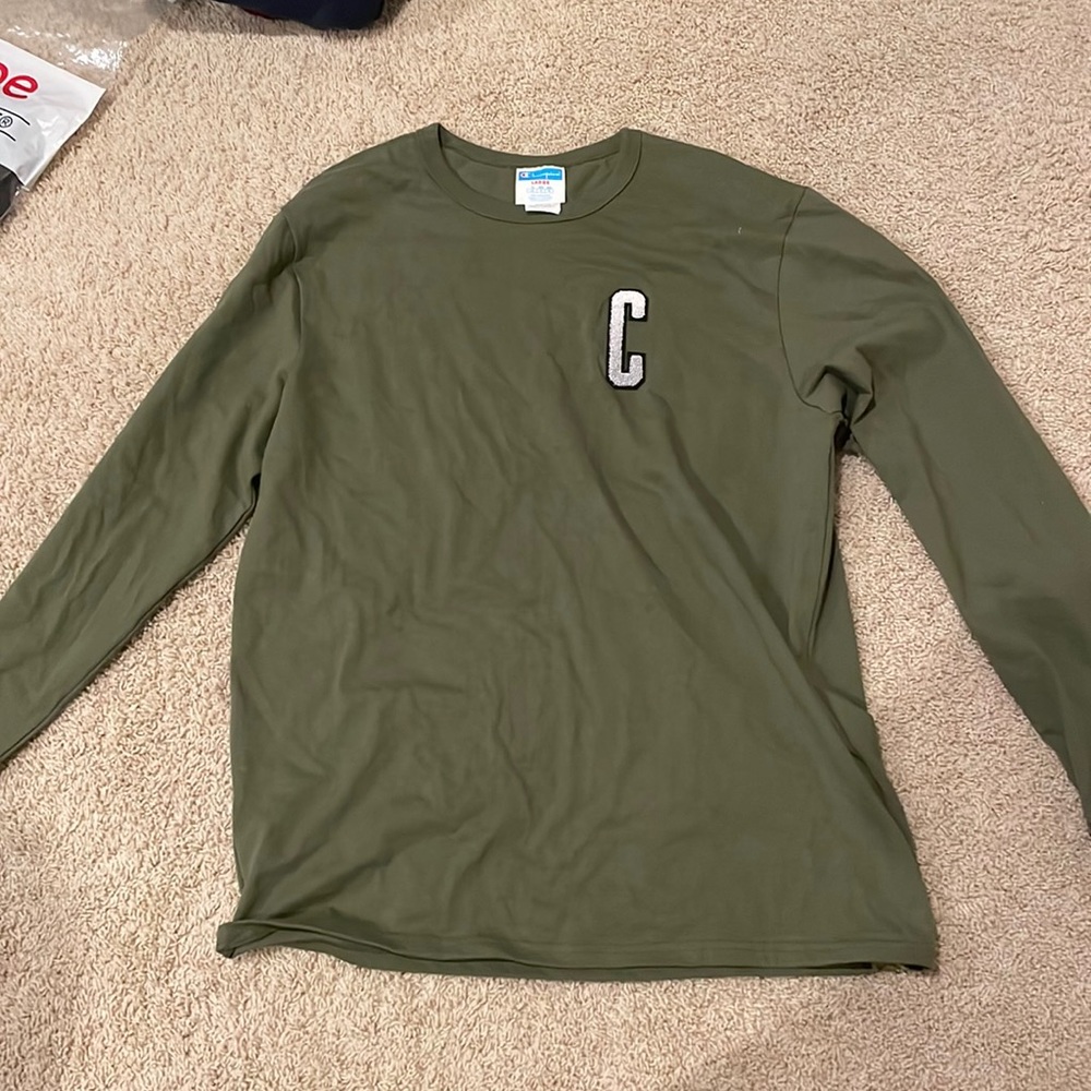 Olive Champion tee
